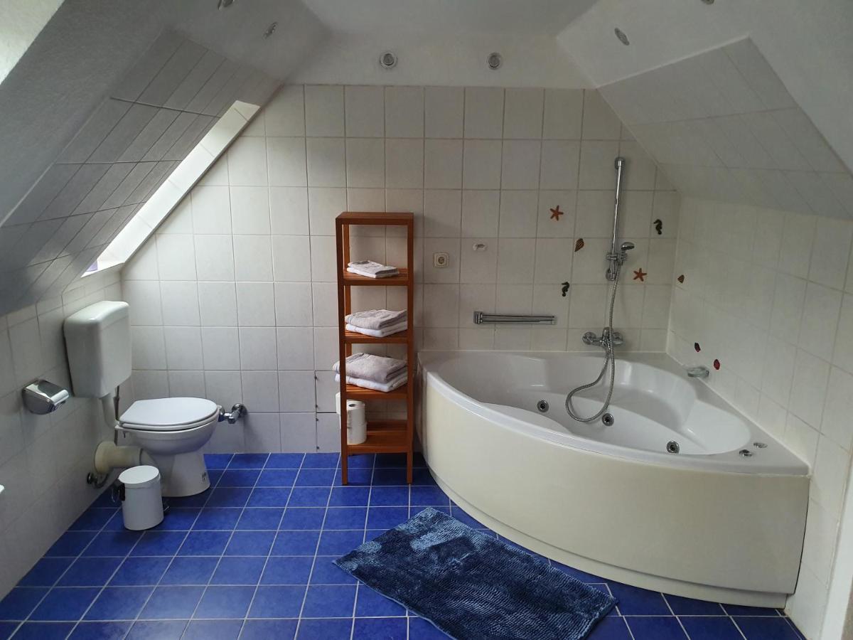 Apartment Binnenhafen Duisburg Eksteriør billede